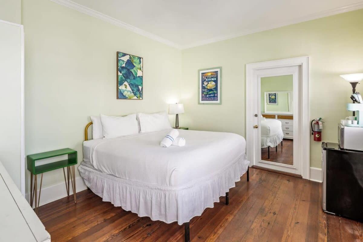Bananas Foster Guesthouse Key West Luaran gambar